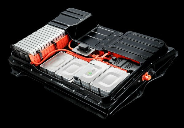 银泰电动汽车9块电池图片